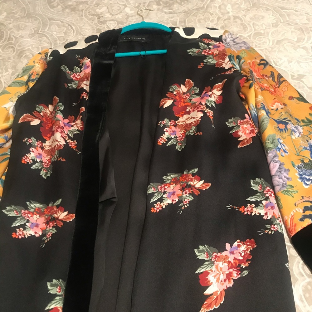 Zara kimono